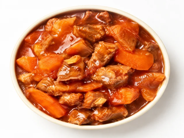 Beef with tomato